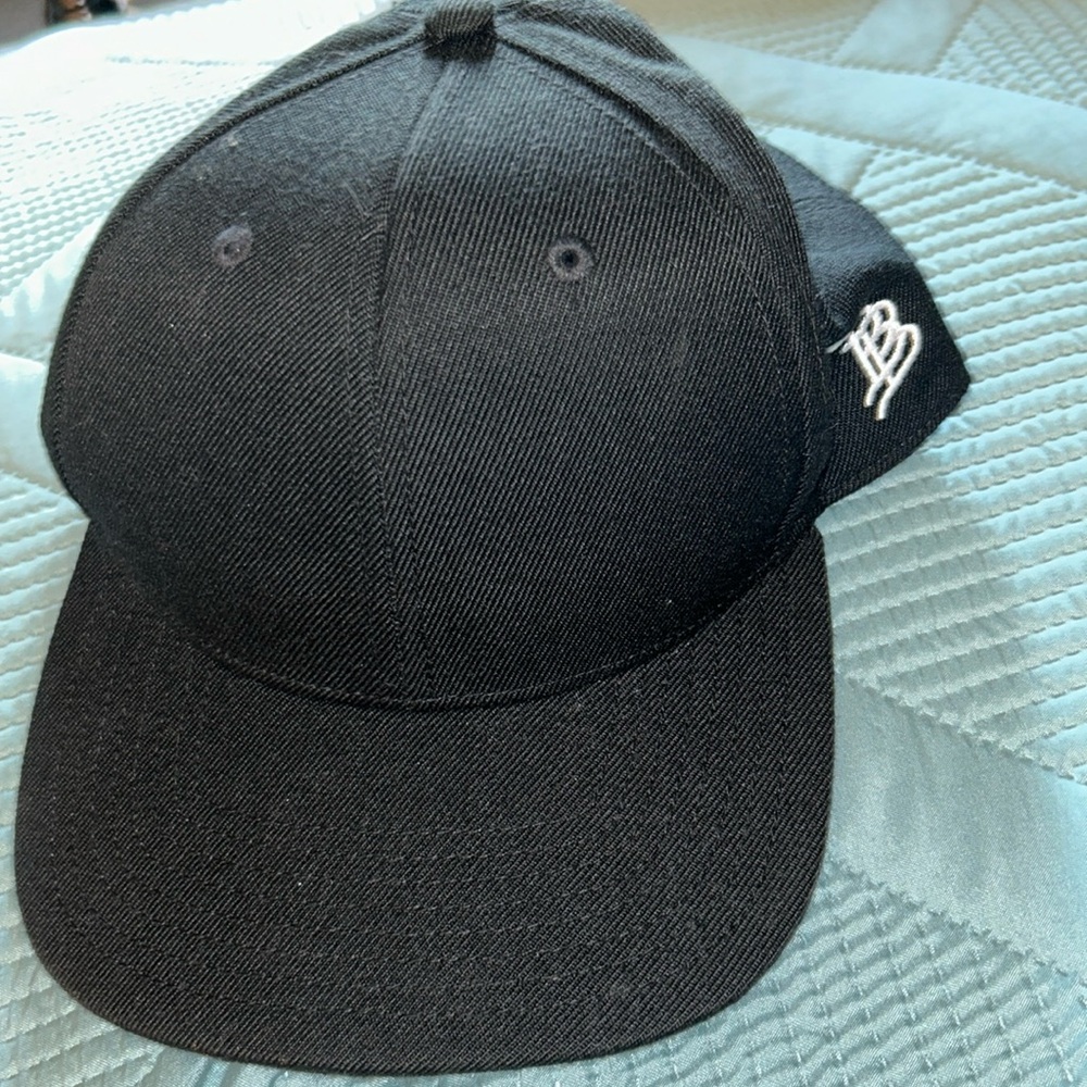 Branded Bills Black hat with snap back